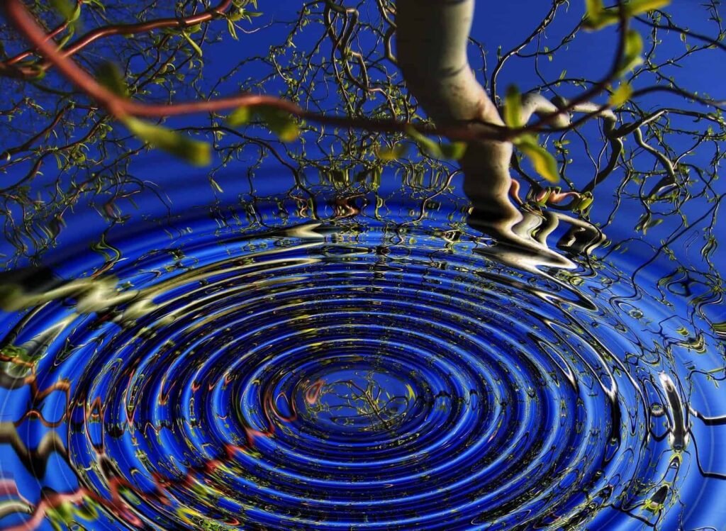 Ripples in water to show mantra sound vibration in transcendence mediation, one of the types of meditation for Scorpio.
